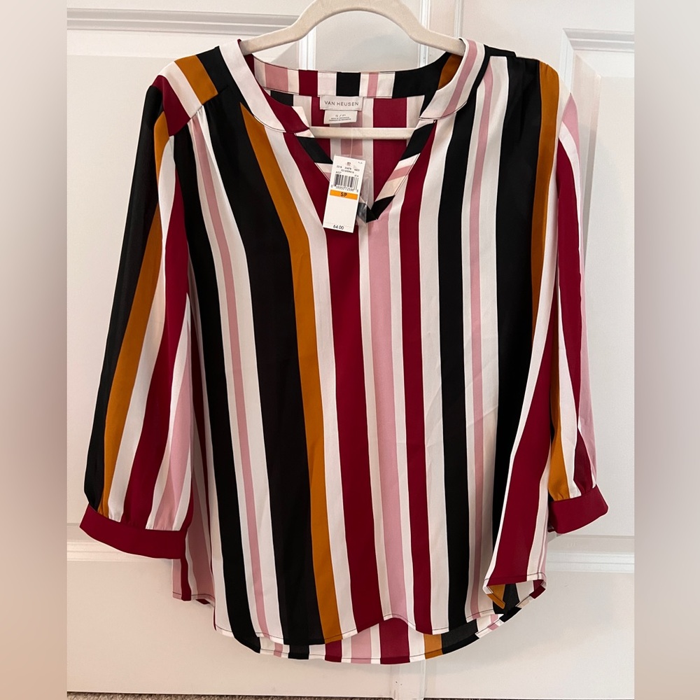 Brand new light silky, three-quarter length top